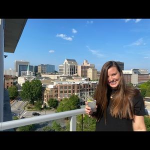 Meet your Posher, Anna